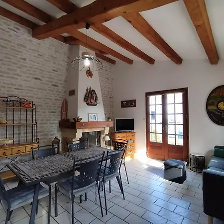 Maison De La Boirie Holiday home Saint-Denis-d'Oleron